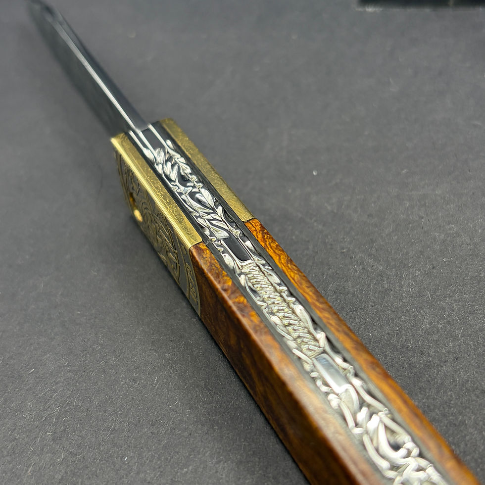Miniature : OLONNOIS  Bois de fer et Dollar Custom Damas
