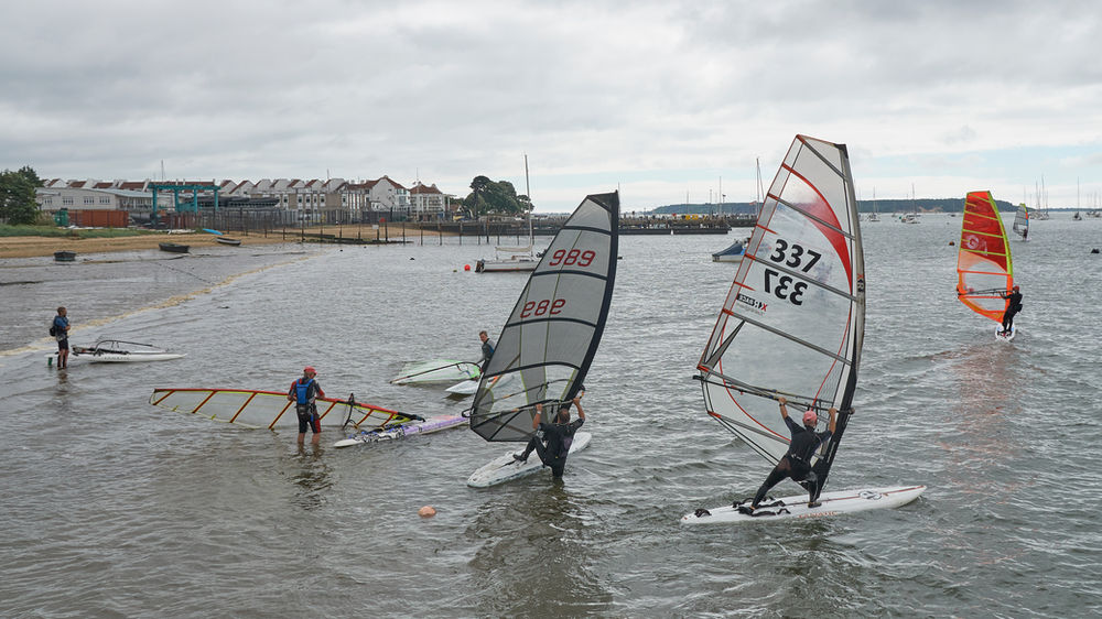 Social Sailing dates