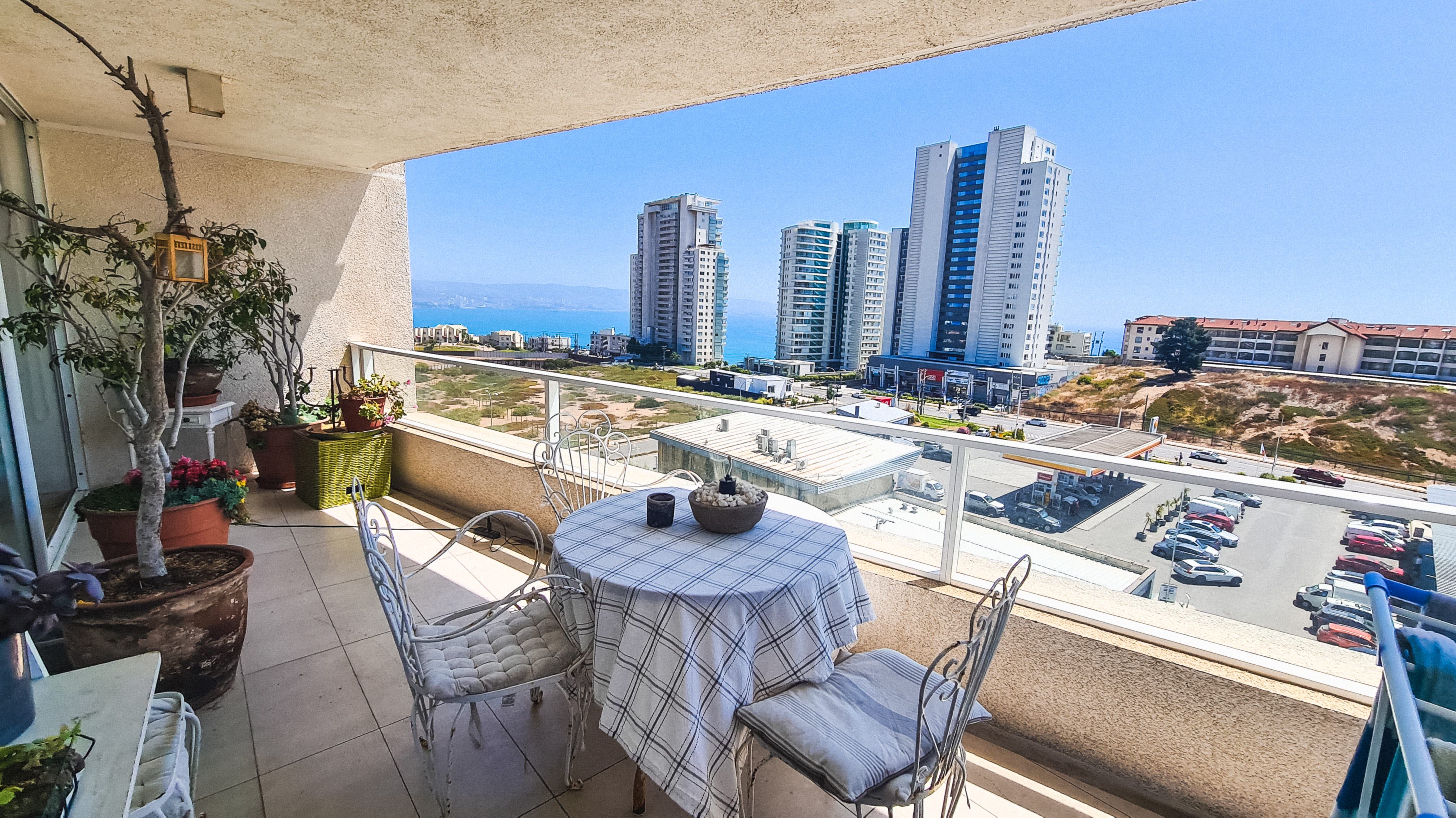 Departamento en venta en Las Golondrinas, reñaca. 3 dormitorios y gran terraza