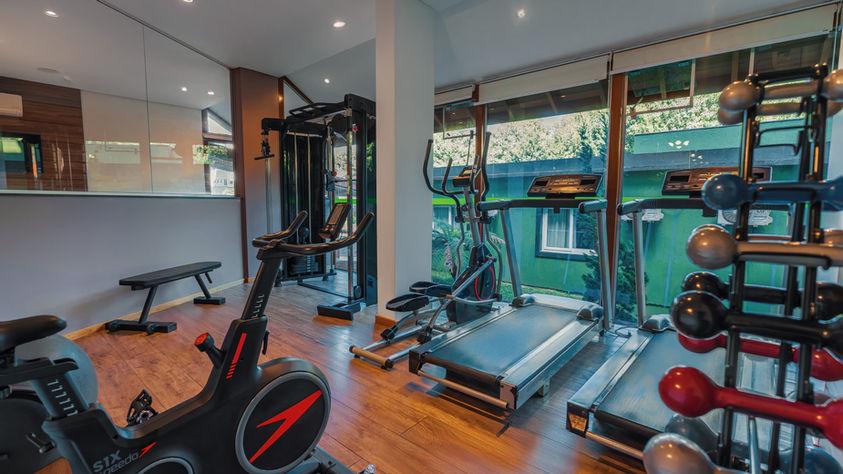 Academia do Hotel Laghetto Viale em Gramado, fitness center para hóspedes durante a viagem