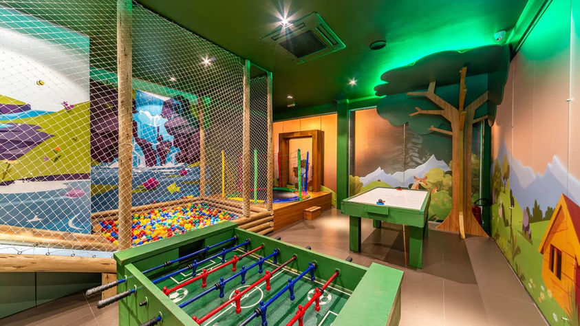 Ambiente interno do Hotel Laghetto Pedras Altas em Gramado, hotel pet friendly perto do Lago Joaquina Rita Bier