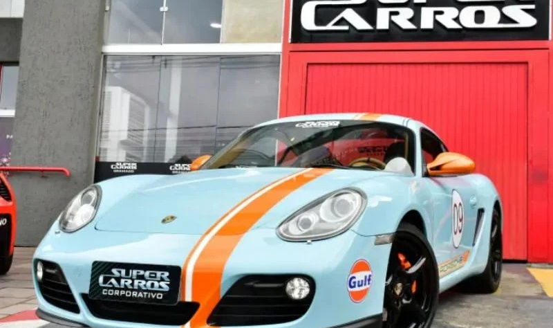 Passaporte Dreams em Gramado e Canela: superesportivo exposto na unidade da Super Carros