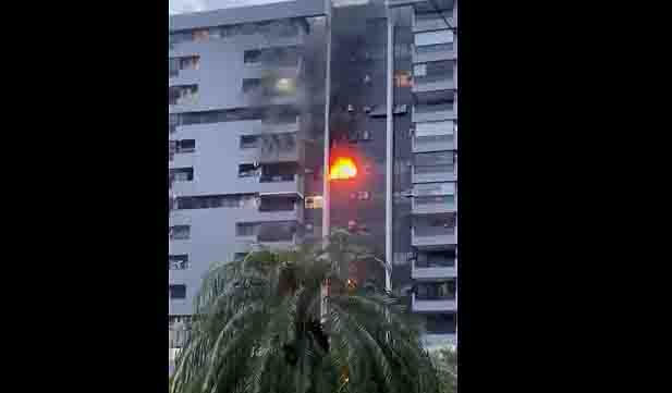 Incêndio em apartamento do Condomínio Mandala mobiliza bombeiros na Barra da Tijuca; bloco foi evacuado e não há registro de feridos.