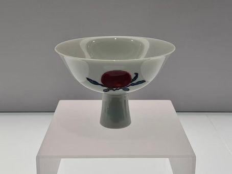 Same Clay, Two Worlds: The Past and Present of Pottery and Porcelain
