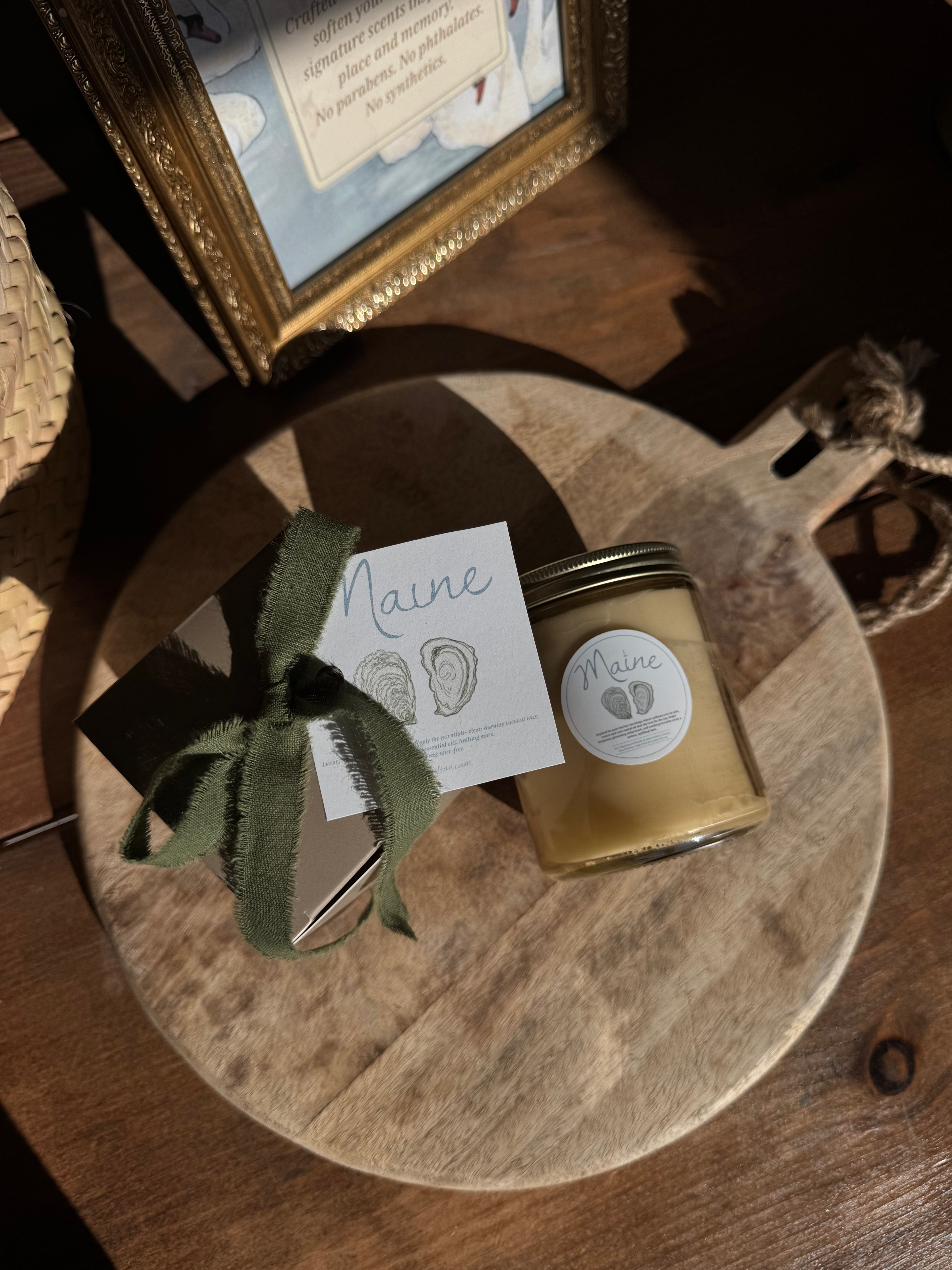 Nontoxic Beeswax Essential Oil Candle (Maine) 