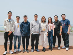 Cross-reactive antibody response between SARS-CoV-2 and SARS-CoV infections