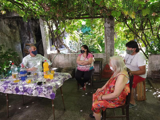 REUNIÓN CON VECINOS
