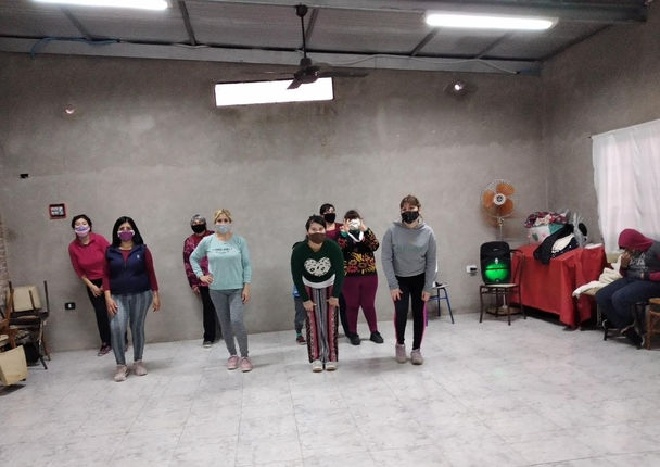 ZUMBA, GRATIS Y EN TU BARRIO