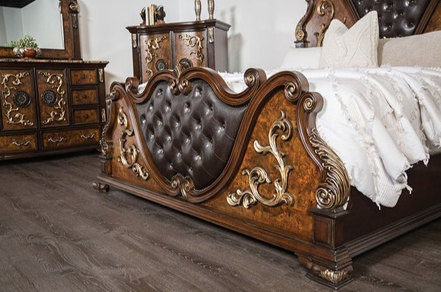 Thumbnail: Furniture of America Aquilina King Bed with Diamond Tufted Leatherette Headboard