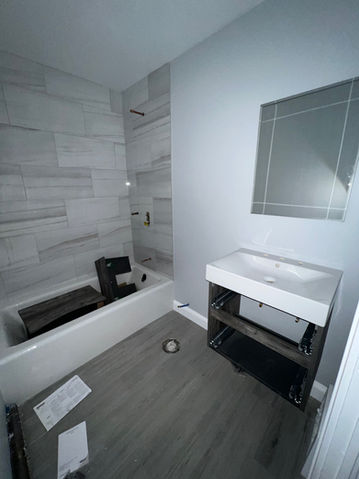 Byrd's Contracting, LLC Bathroom 6