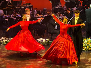 נשף וינאי, עדות מקומית, יומן מלחמתי-נשי, פלמנקו מקורי