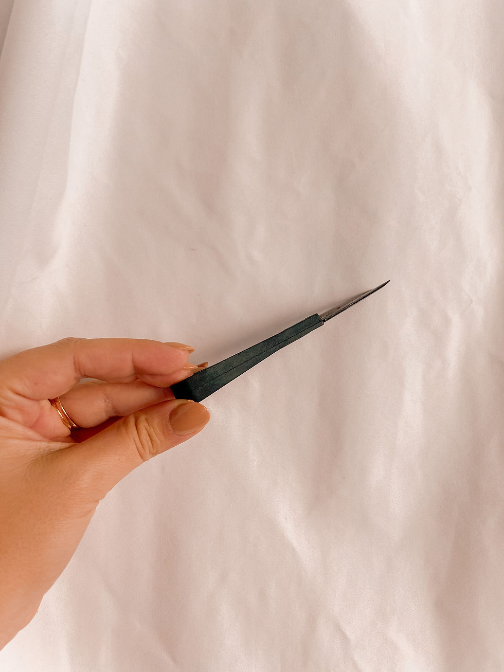 Thumbnail: Matte Black Thread Snips
