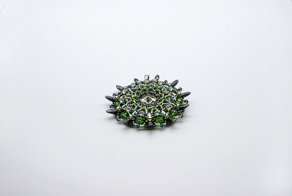 Miniaturbild: Medaillon Alpengrün