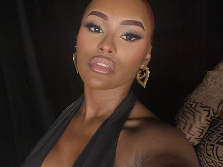 kiss my ass if you hating 😘🖤💋