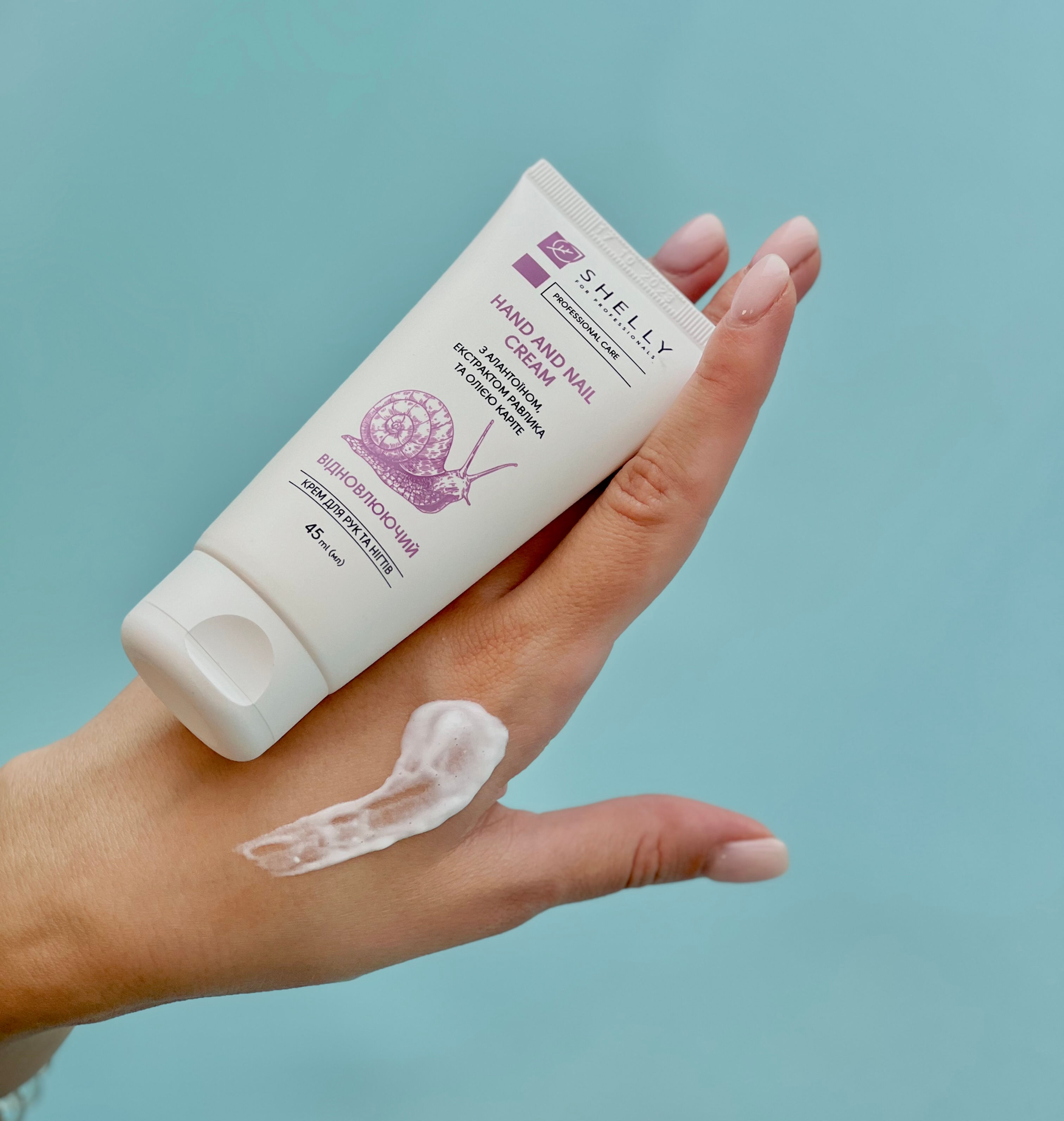 RETAIL Shelly regeneratie hand en nagel crème met Snail extract