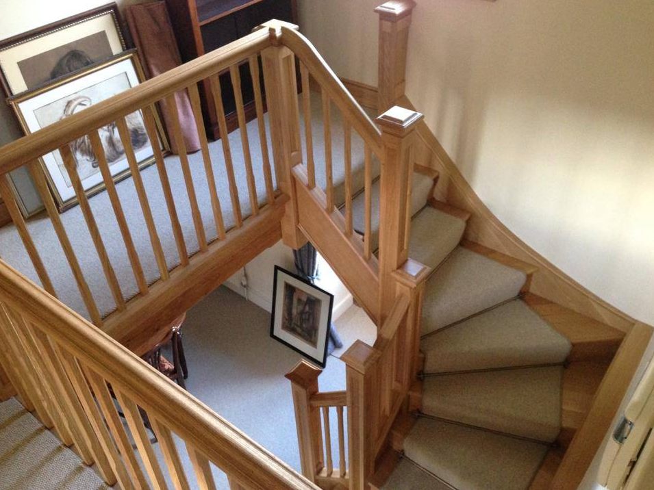 Oak stairs and balustrade