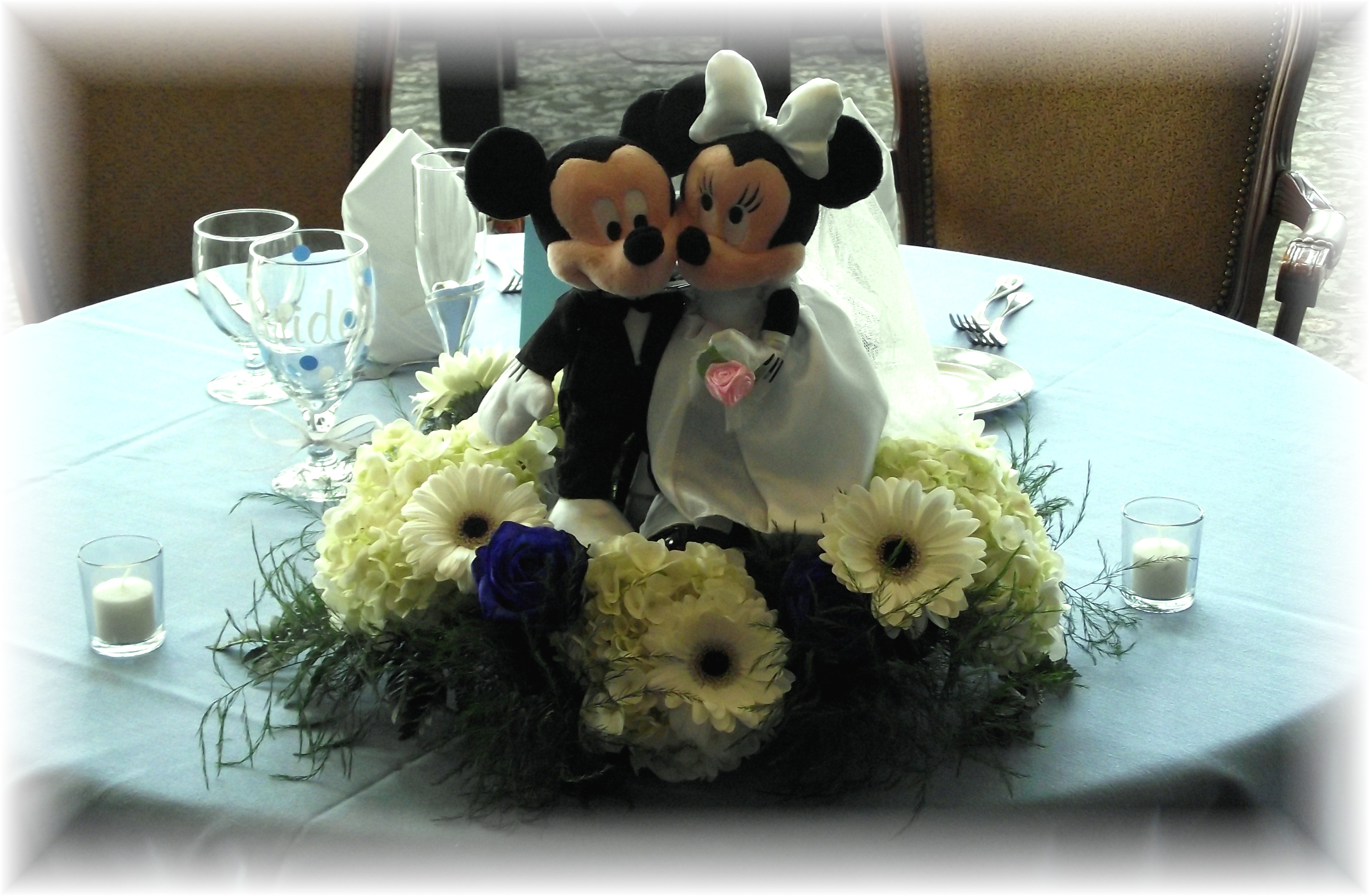 Mickey & Minnie Mouse Centerpiece
