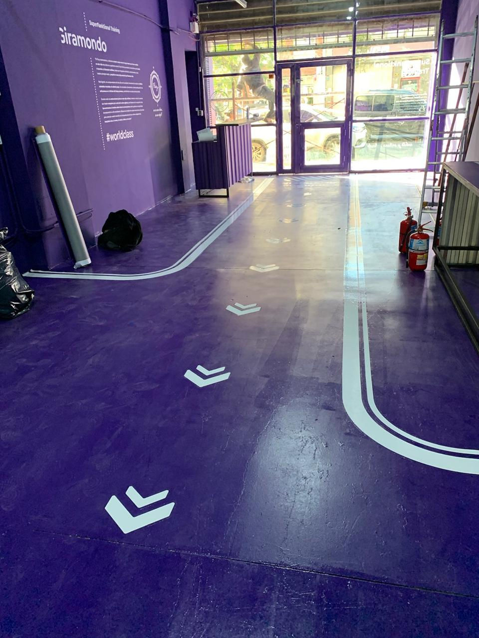 Vinilo de corte + laminado para pisos