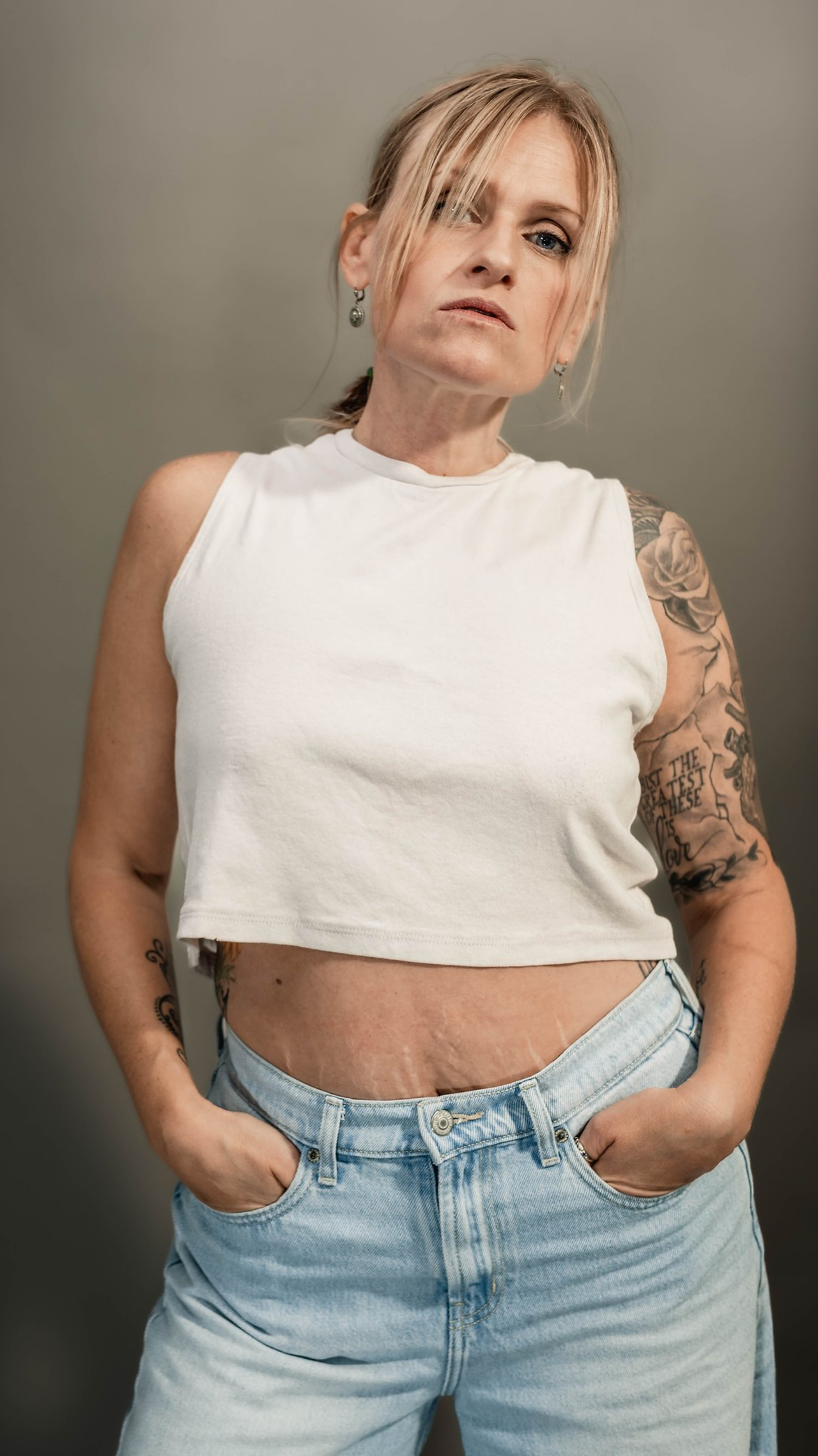 Creative portrait inspired by American Eagle Great Jeans campaign