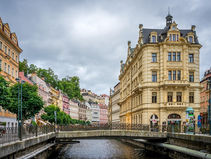 Trump says "we'll see" about invading Sudetenland