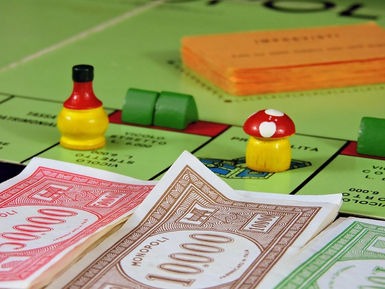 MPs Monopoly Club banned from House of Commons