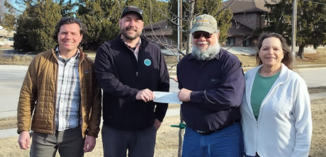 Manitowoc Unit Presents Check to the City of Manitowoc