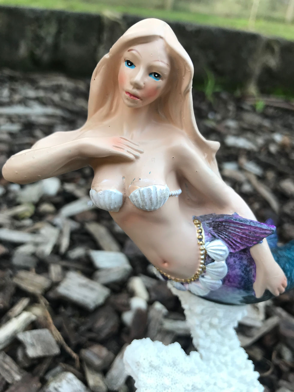 Thumbnail: 19cm marble finish mermaid figurine