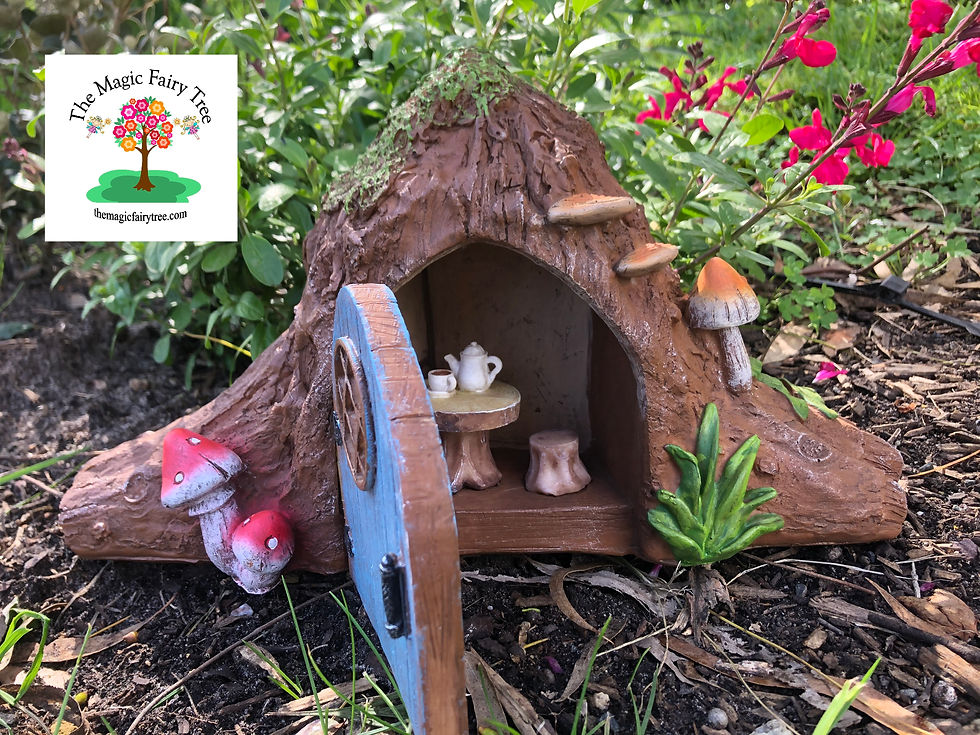 Thumbnail: Solar Hobbit House with opening door