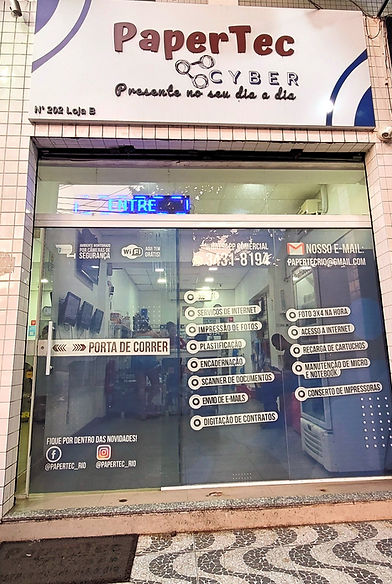 Fachada da nova loja Papertec