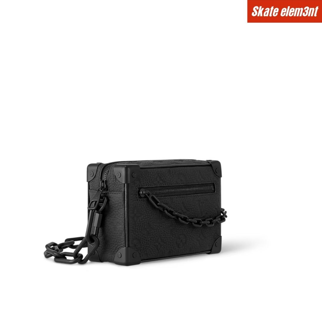 MANBAG LV 'CROC CHAIN TRUNK