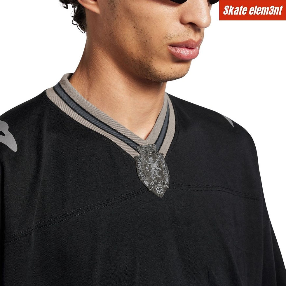 Thumbnail: TEE BLCG '3B FOOTBALL VNECK'