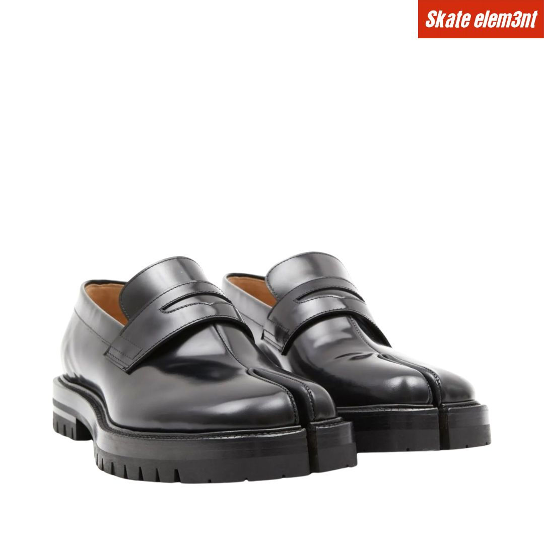 SP MM6 'TOE TABI LOAFER LTH'