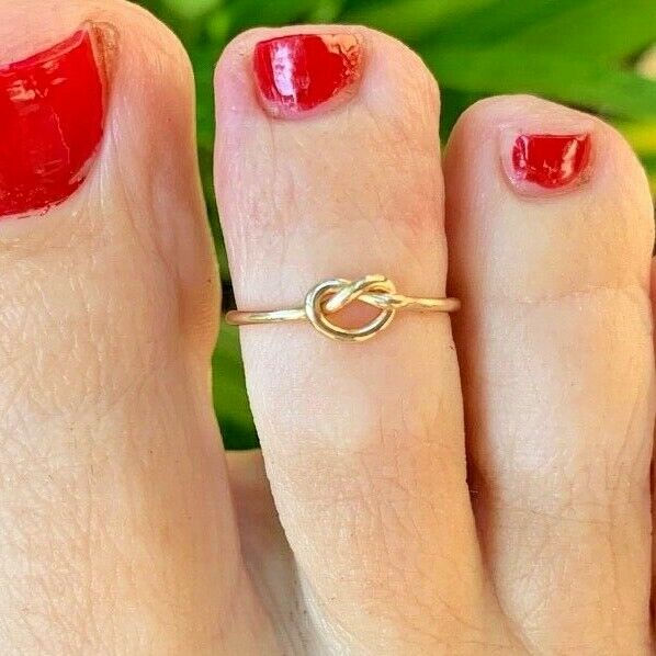 Thumbnail: "Lover's Knot"