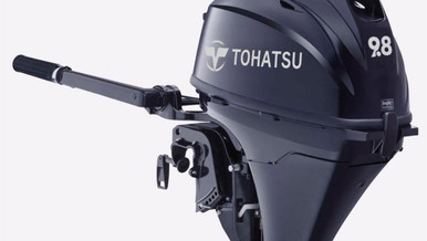 Tohatsu 4 takt voordelen:
• Licht en compact
• Ontworpen met bewezen technologie
• Moderne crossflow cilinderkop voor goede verbranding
• Verkrijgbaar in een breed scala van modellen
• Grotere capaciteit oliereservoir voor een optimale smering
• Tuned inlaatsysteem voor betere koude starts
• Sterk verminderd inductie geluid voor een stillere buitenboordmotor
• De trim tab vermindert stuurkracht, de trim tab is tevens de anode en zorgt voor het tegengaan van corrosie
• Ultra Low-uitstoot, U.S. EPA en CARB goedgekeurd