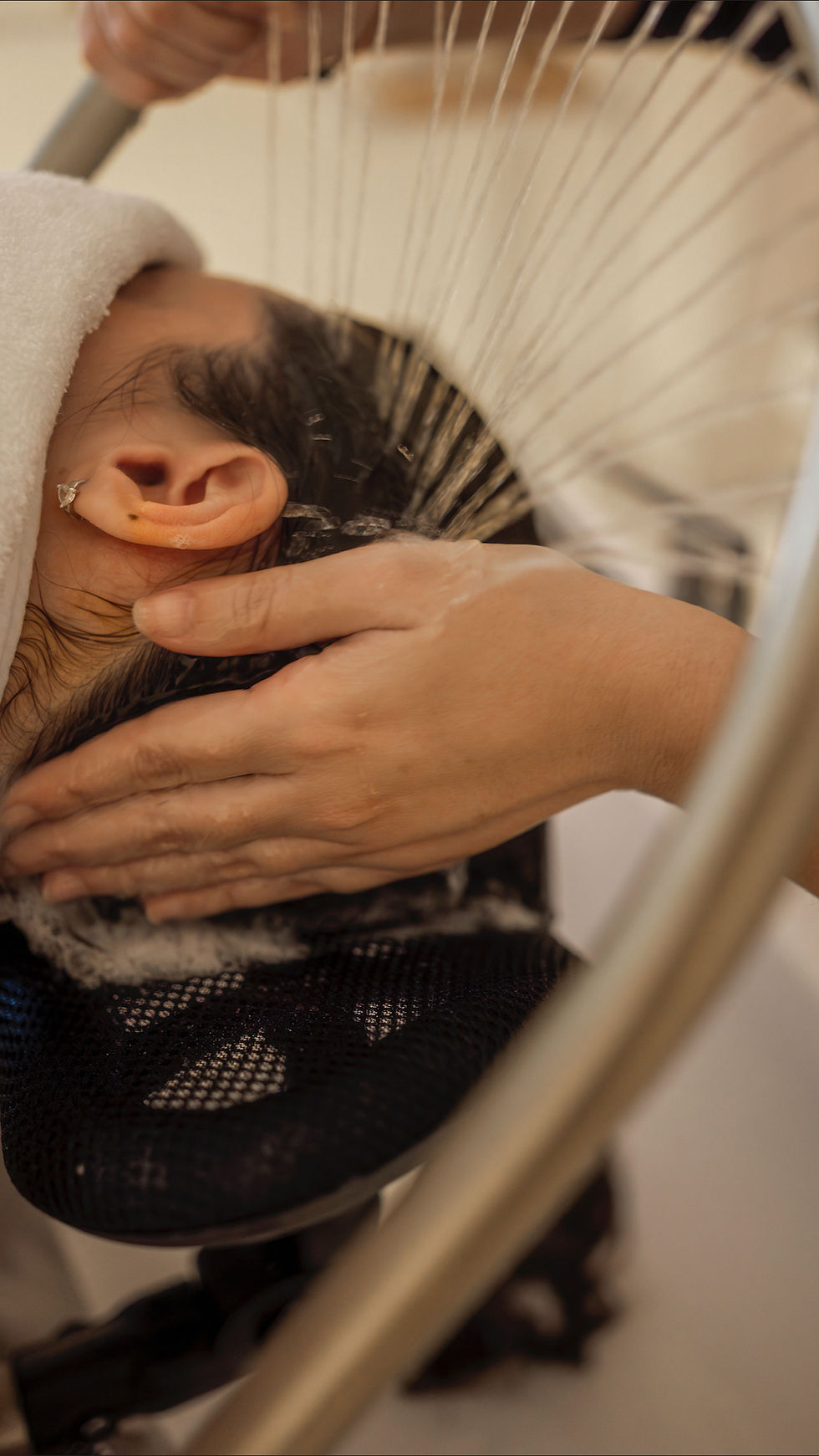 Momento de relajación Head Spa Bilbao