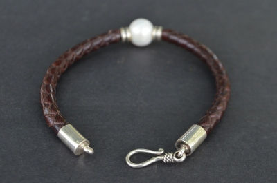 Thumbnail: White Pearl Bracelet with Sterling Silver Endings