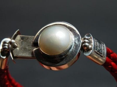 Thumbnail: White Mabe Pearl set in Sterling Silver