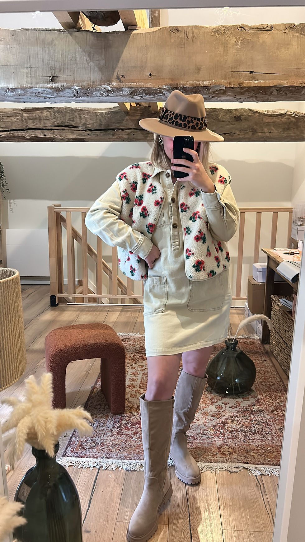 Miniature : Robe Laurence beige 