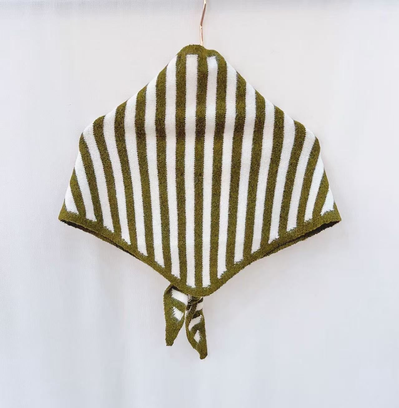 Foulard Eliot rayé kaki 