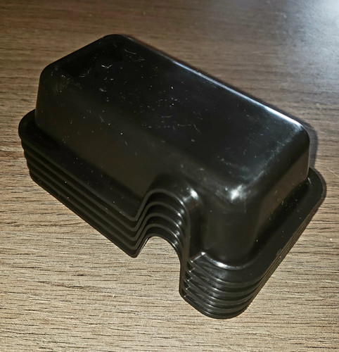 Mini Hide Box (5 Pack) Free Shipping! | Recoil Reptiles