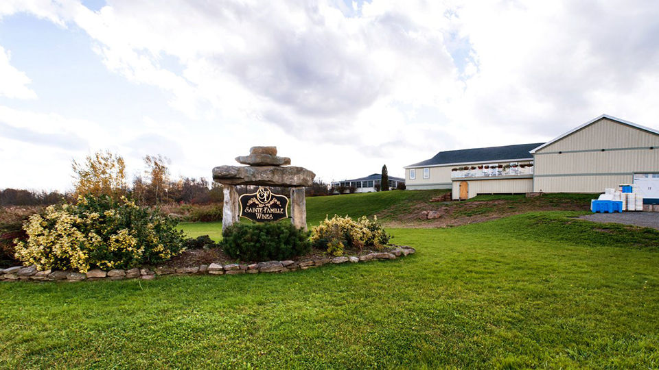 Sainte-Famille-Wines-05.jpeg
