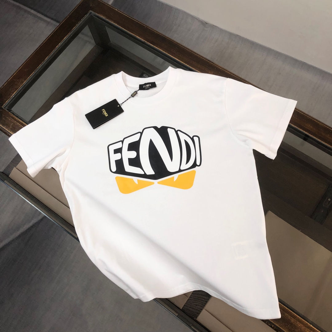 Fendi T-shirt
