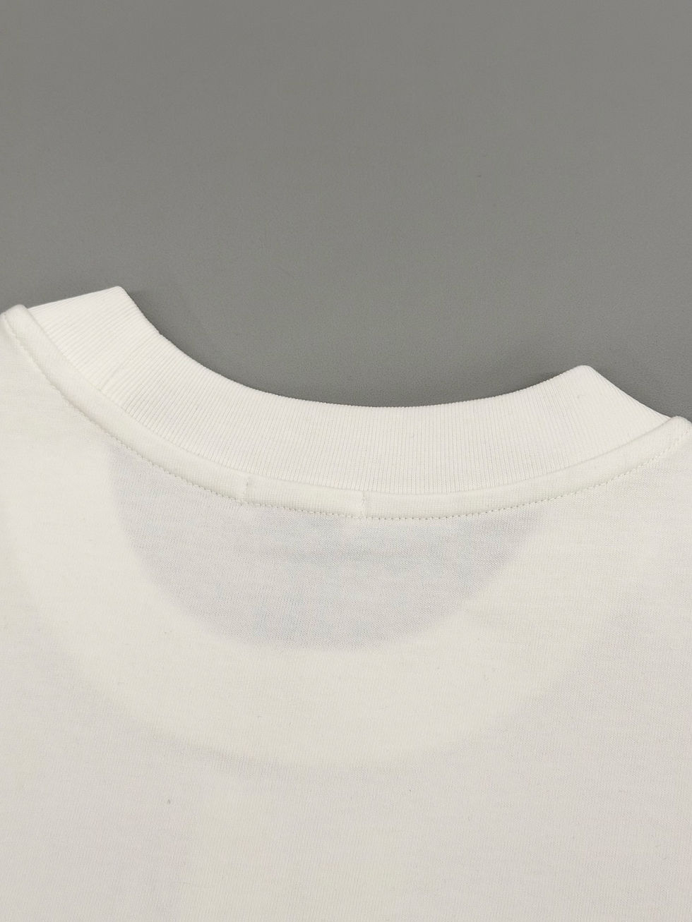 縮圖：Burberry T-shirt