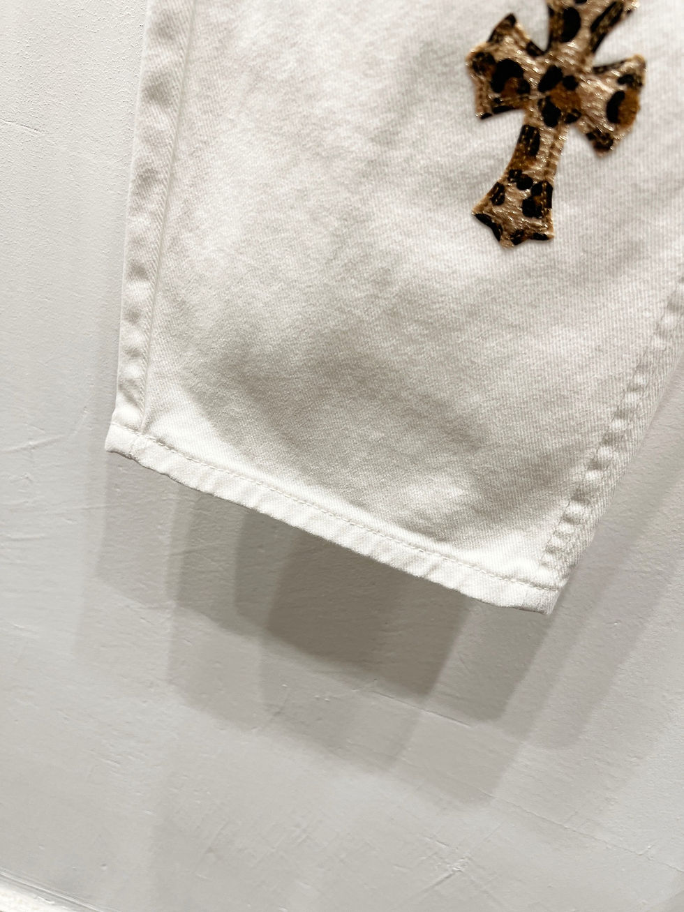 Thumbnail: Chrome Hearts Long Pants