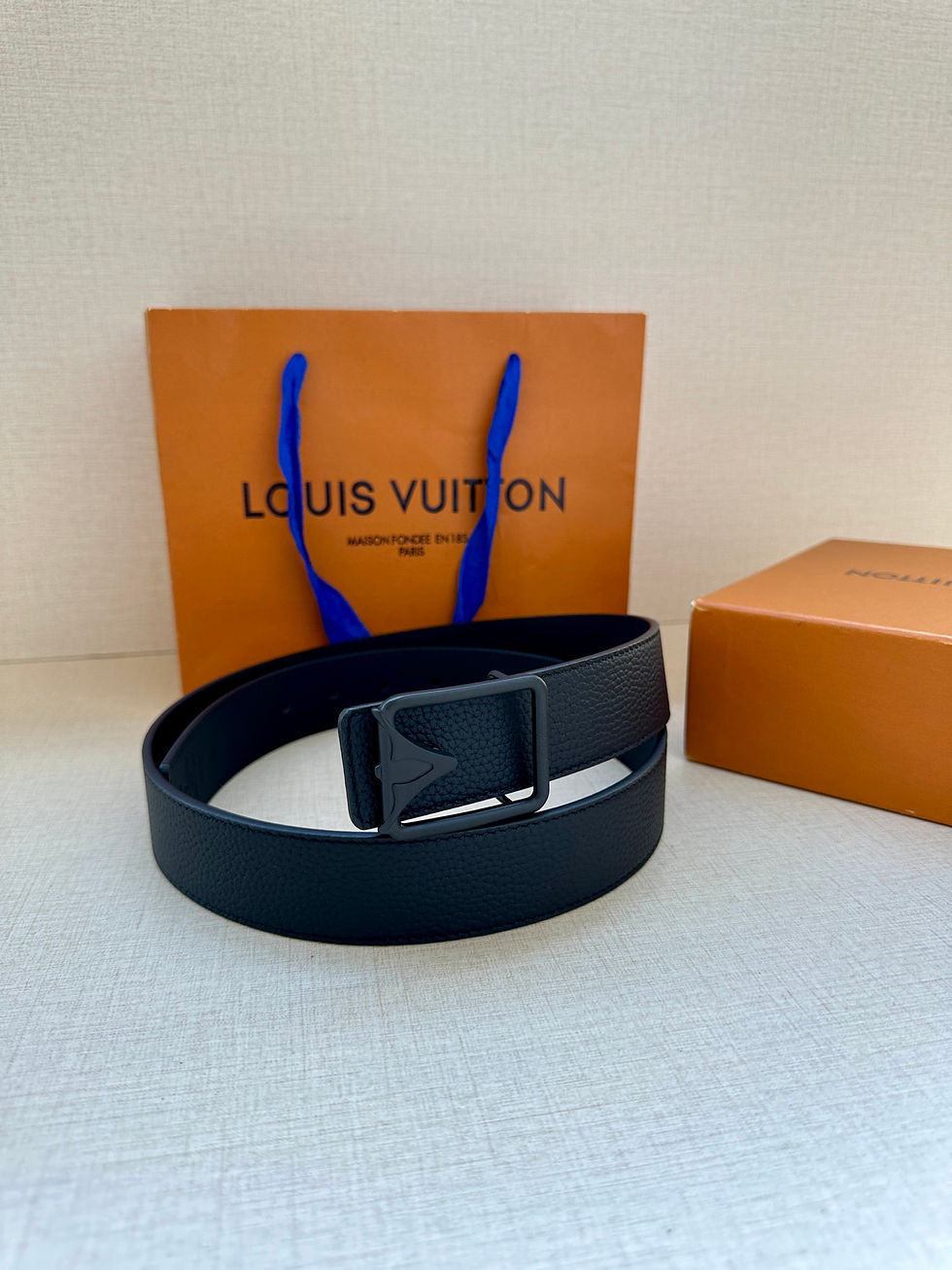 縮圖：LV Belt
