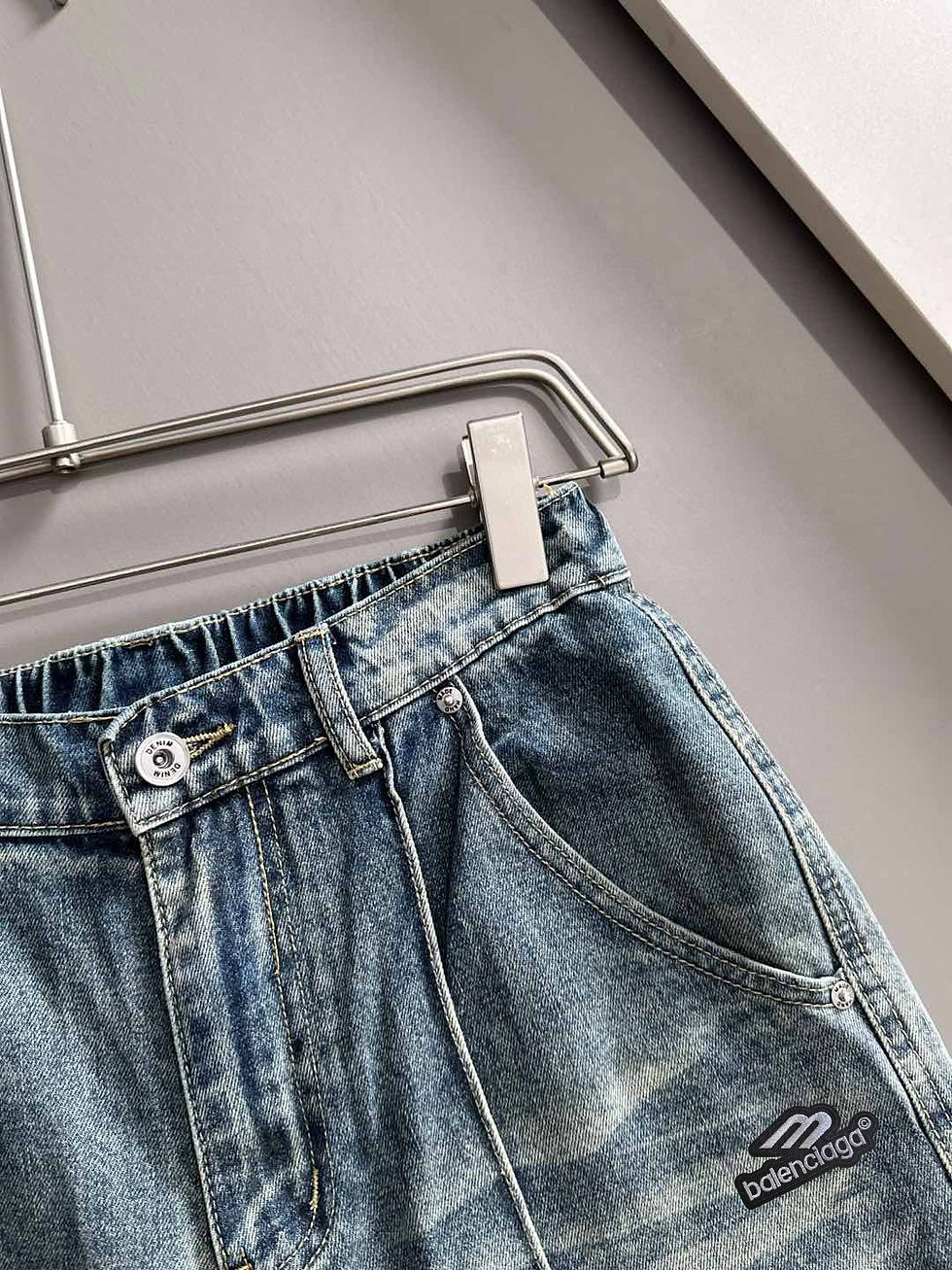 Thumbnail: Balenciaga Long Pants