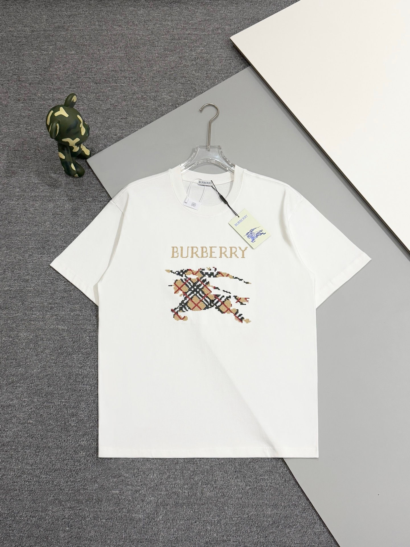Burberry T-shirt