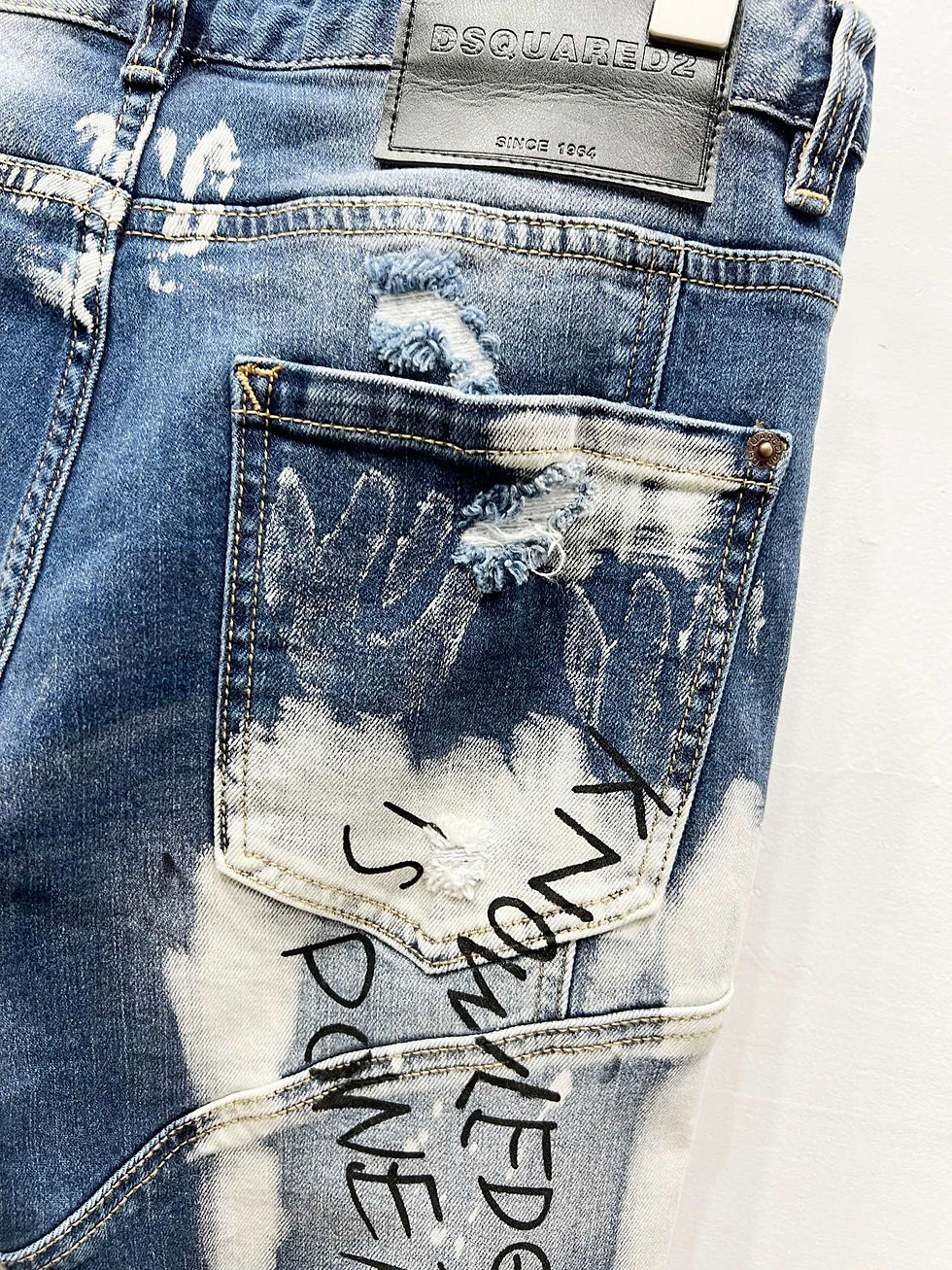 Thumbnail: Amiri Long Pants