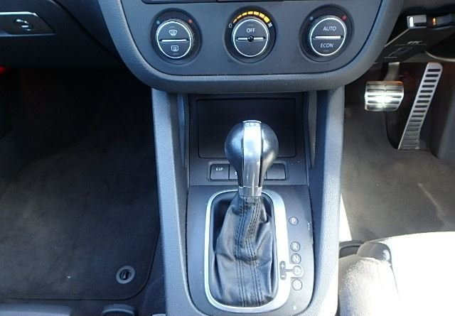 Thumbnail: VW Golf GTI 2005 Low Kms!