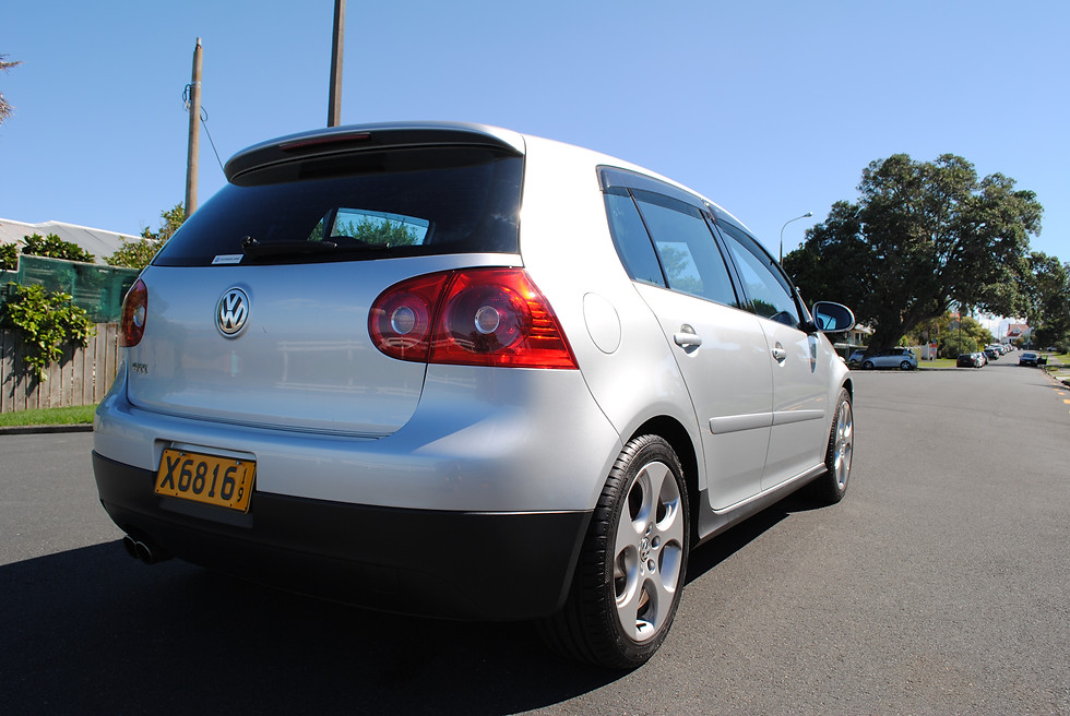 Thumbnail: VW Golf GTI 2005 *Crazy Low 10Ks*!